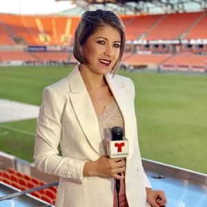 Meet your Posher, Deysi